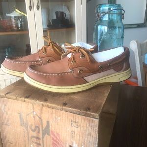 Sperry Topsiders Women’s sz. 7.5; super cute!
